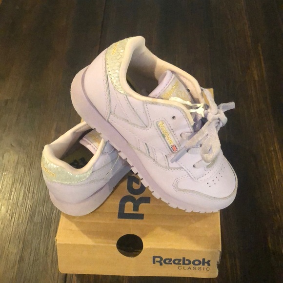 Kids Reebok - Picture 2 of 6